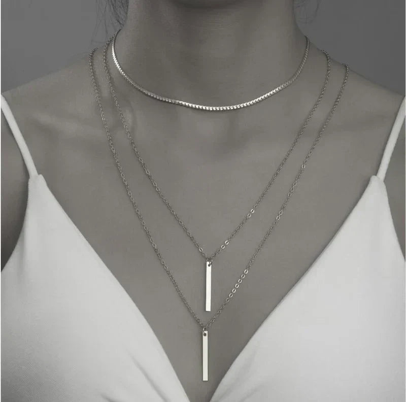Vintage-style Light-luxury Niche Necklace Set From Europe